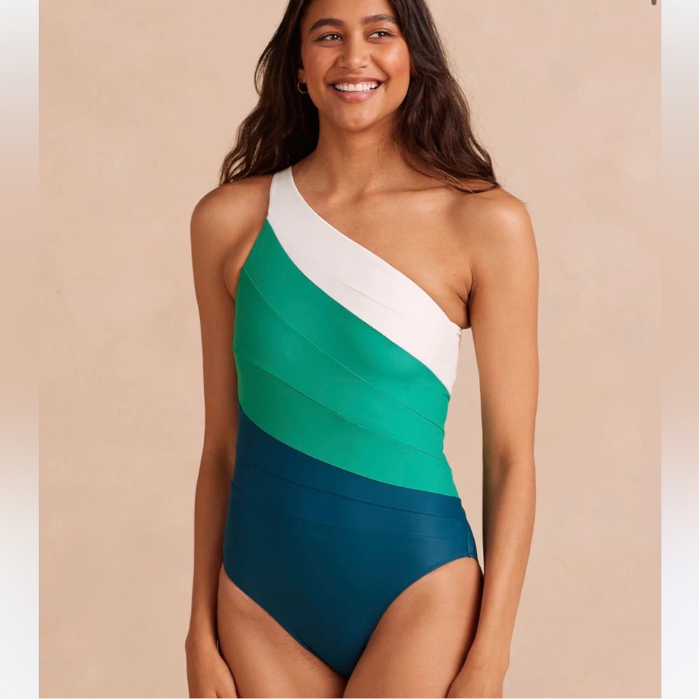 Summersalt Sidestroke one piece bathing suit